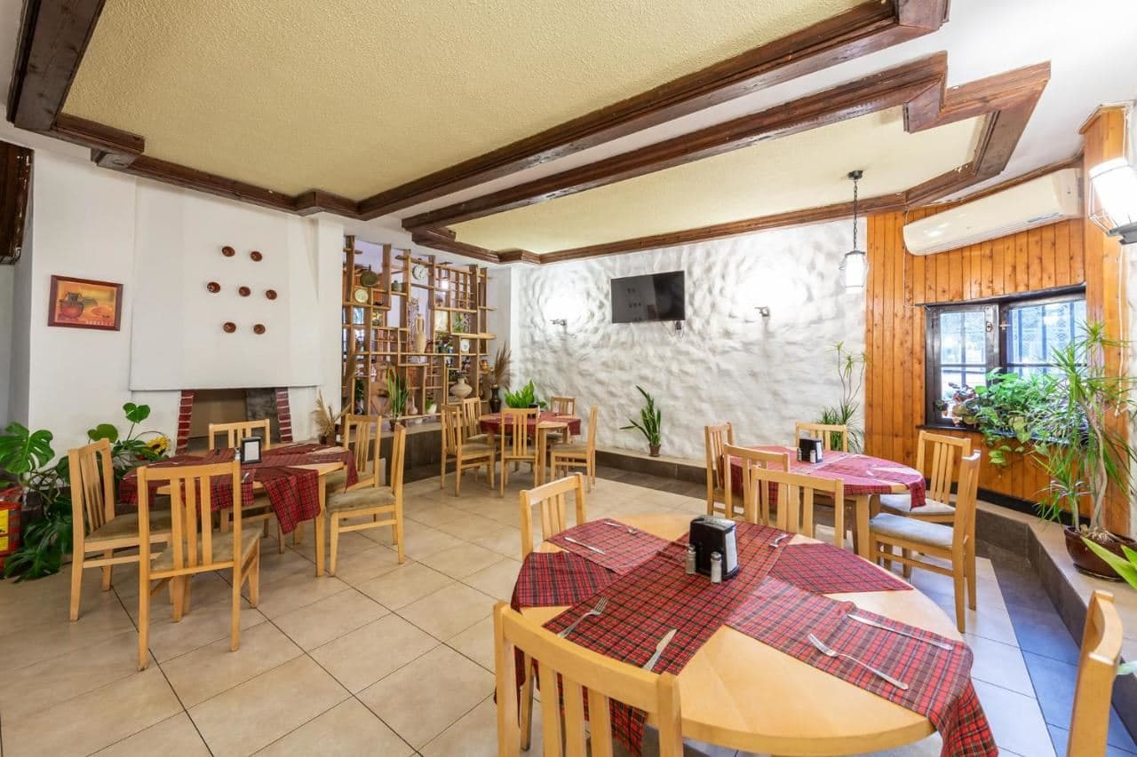 restaurants-restaurants