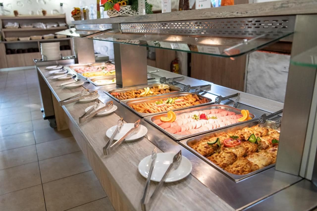 restaurants-restaurants