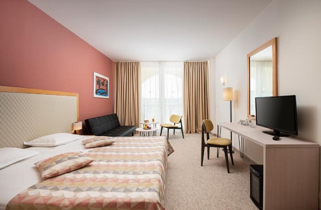 rooms-double-standard---park-view-