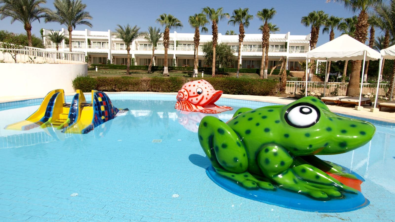 pools-outdoor-childrens-pool