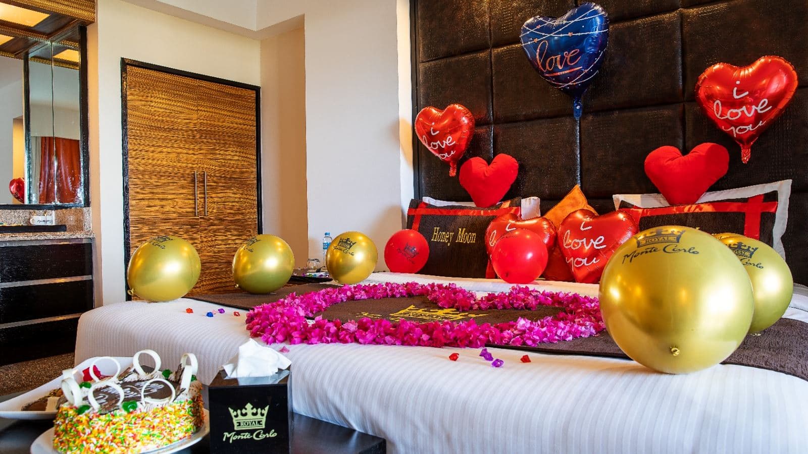 rooms-honeymoon-room-sea-view