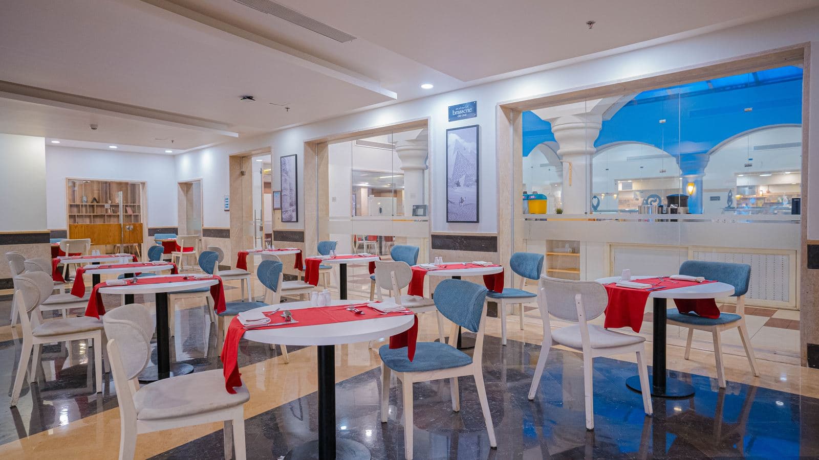 restaurants-restaurants