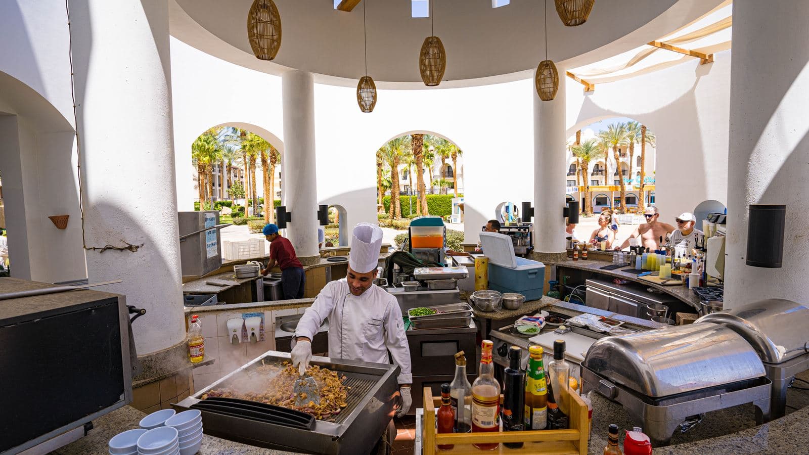 restaurants-marina-beach-bar