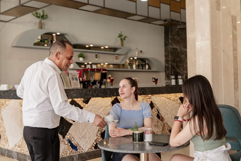 bars-lobby