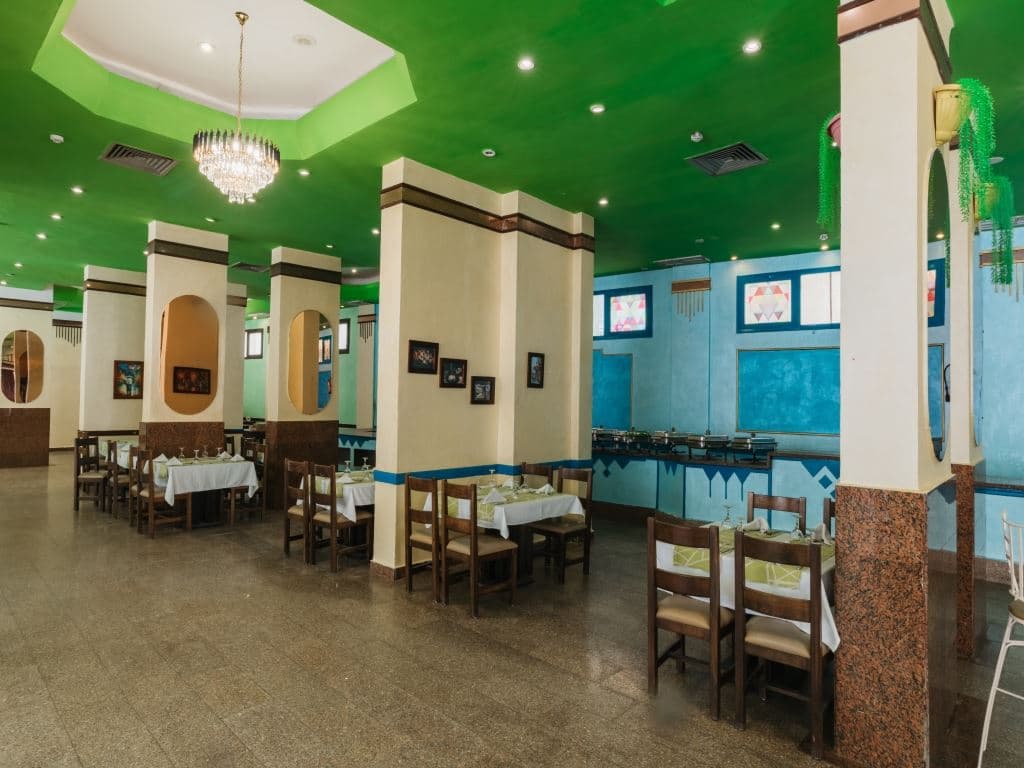 restaurants-main-restaurant