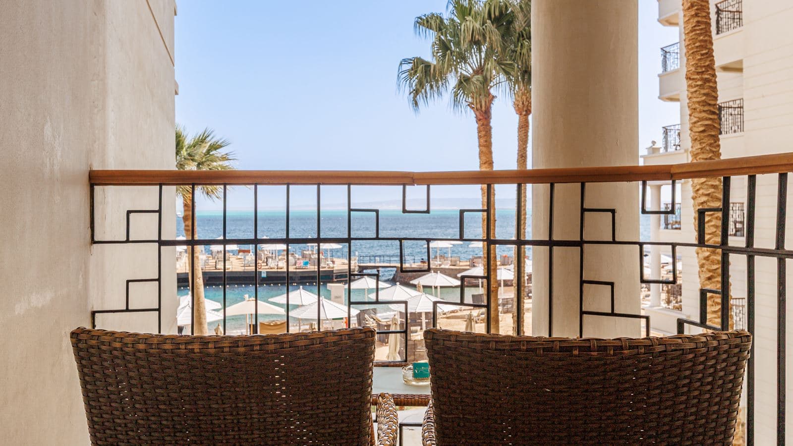 rooms-standard-room-sea-view