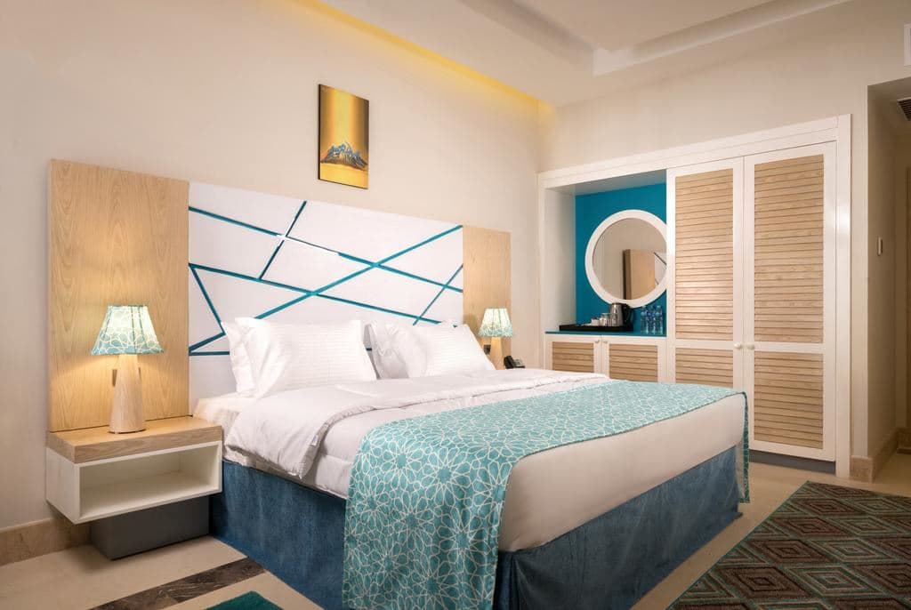 rooms-superior-room