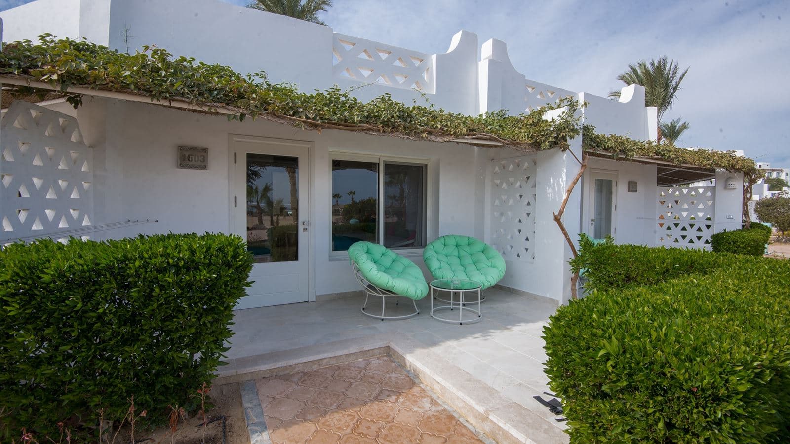 rooms-bungalows
