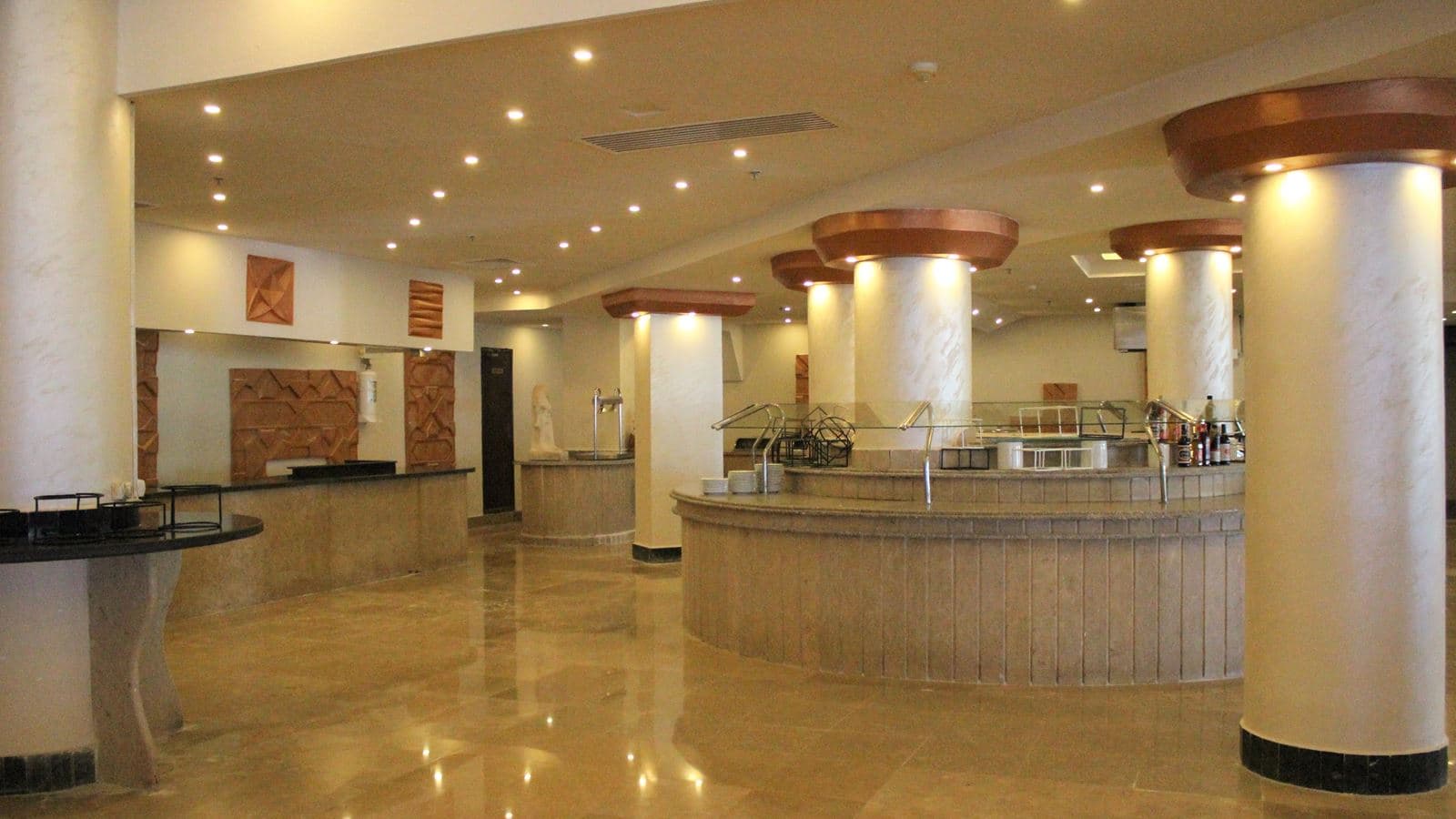 restaurants-main-restaurant--serena