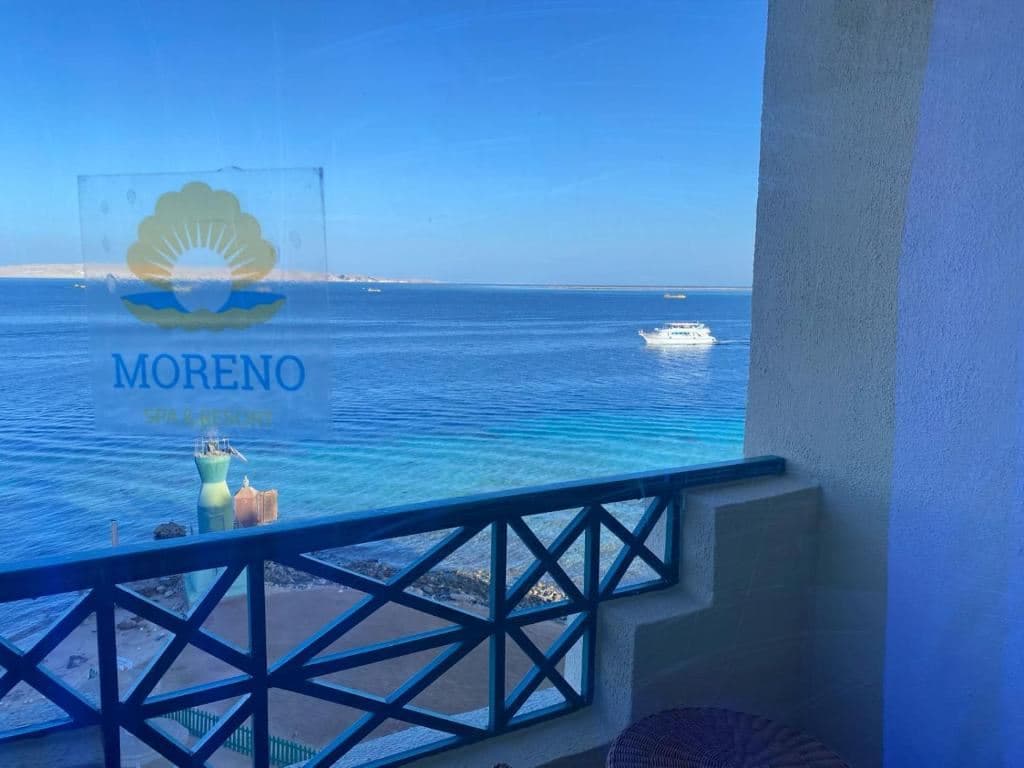 rooms-room-standard-seaview