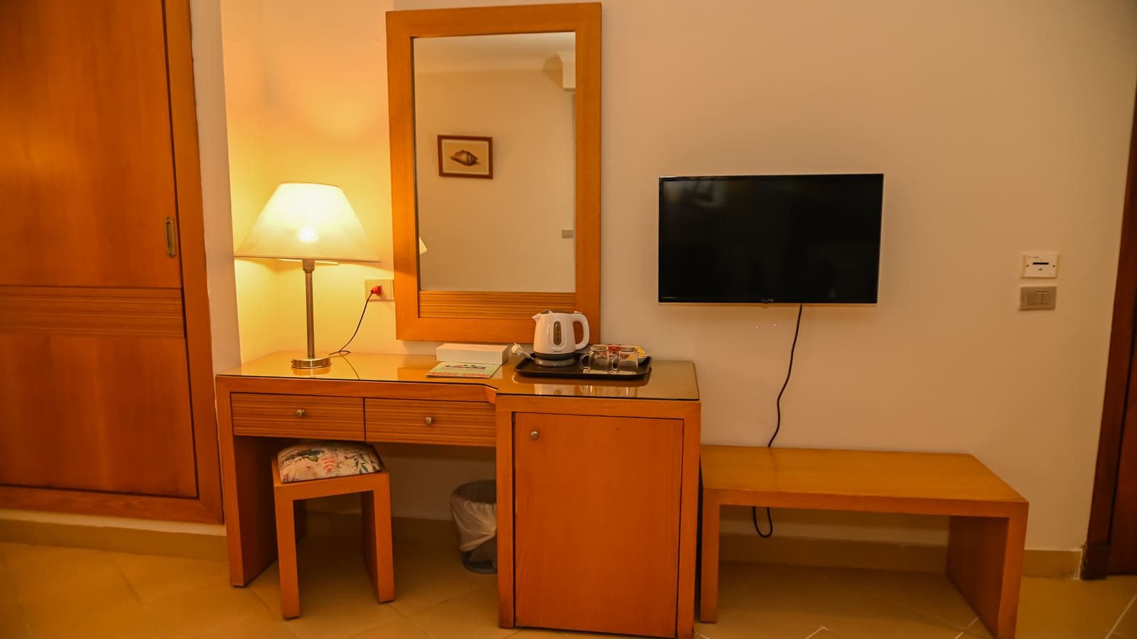 rooms-standard-room