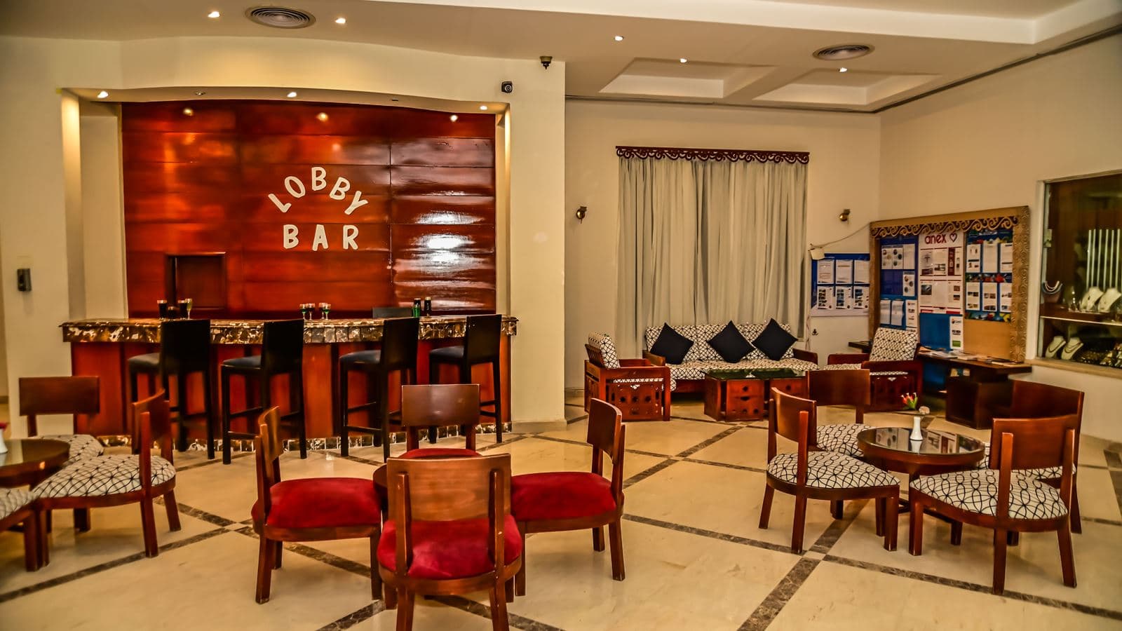 bars-cave-cafe