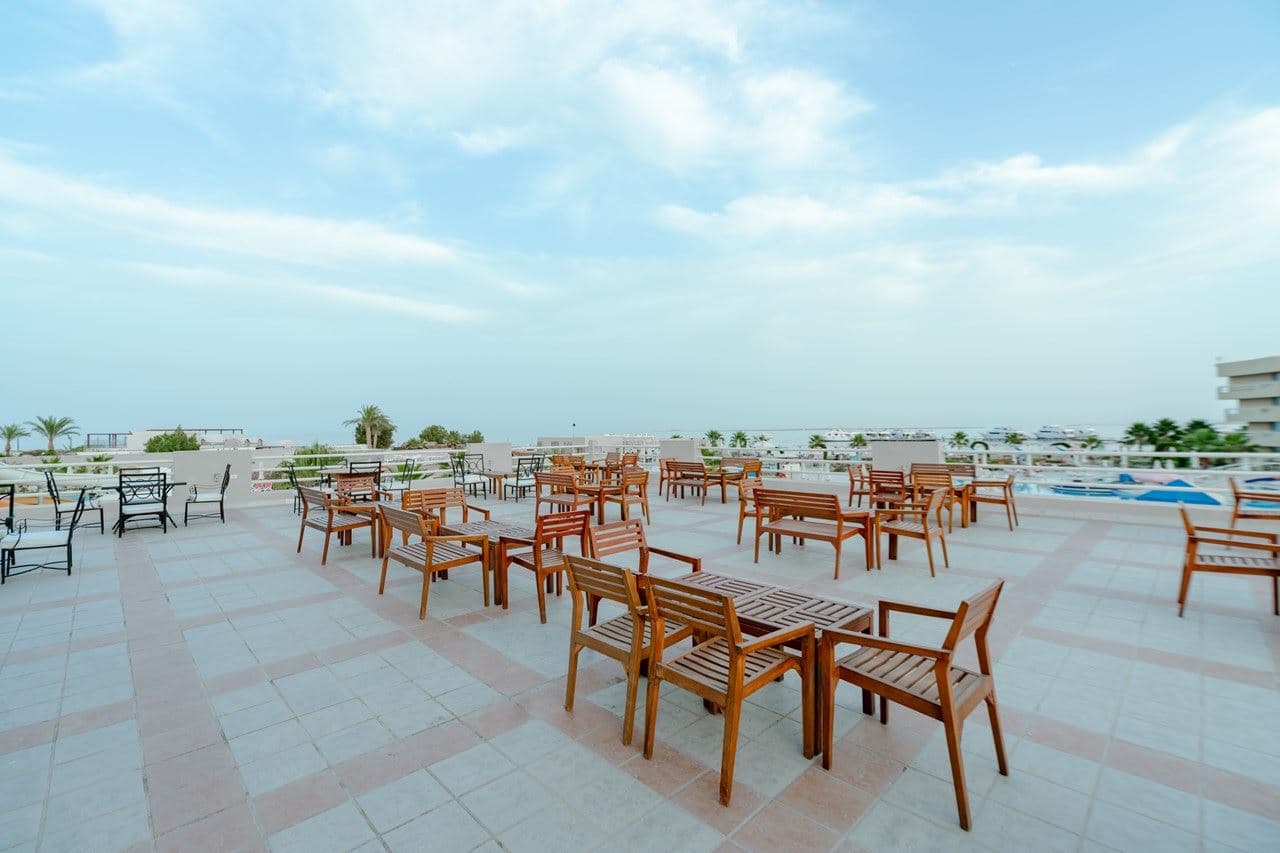 restaurants-restaurants