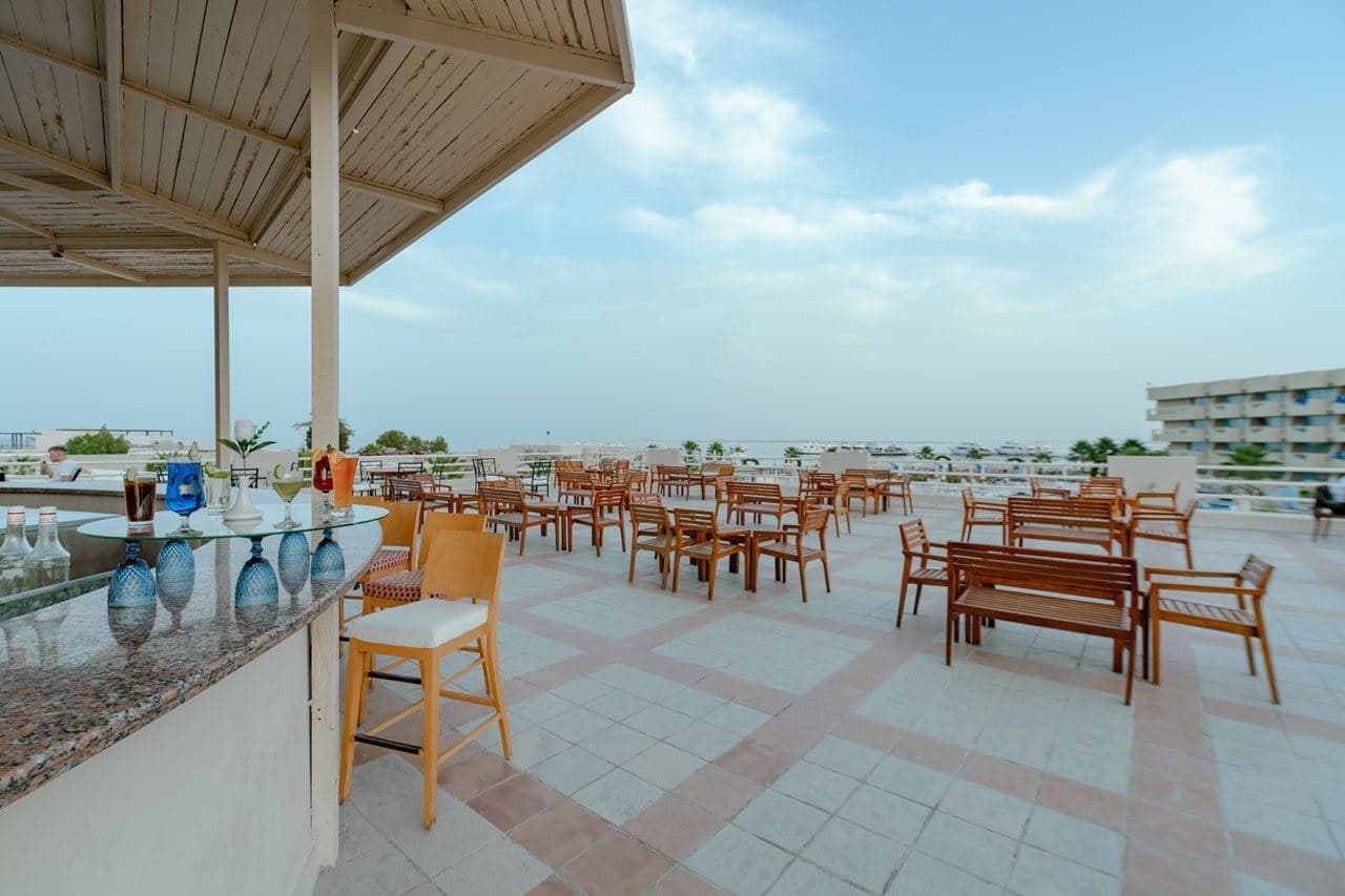 restaurants-restaurants