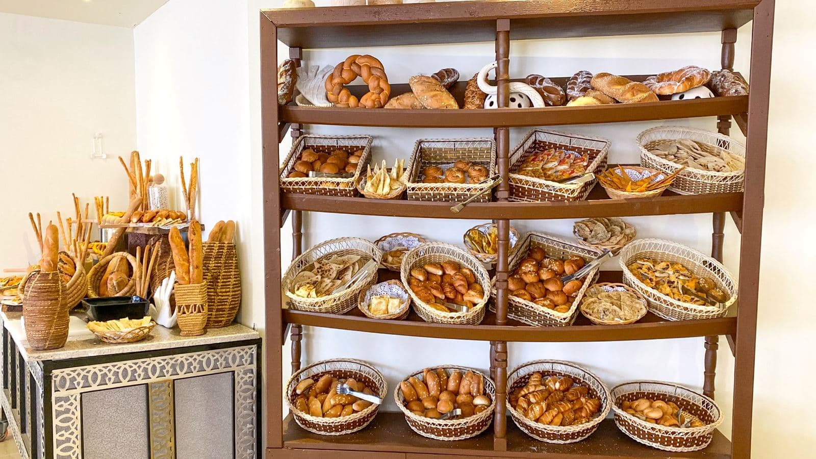 restaurants-main-restaurant-alexander-