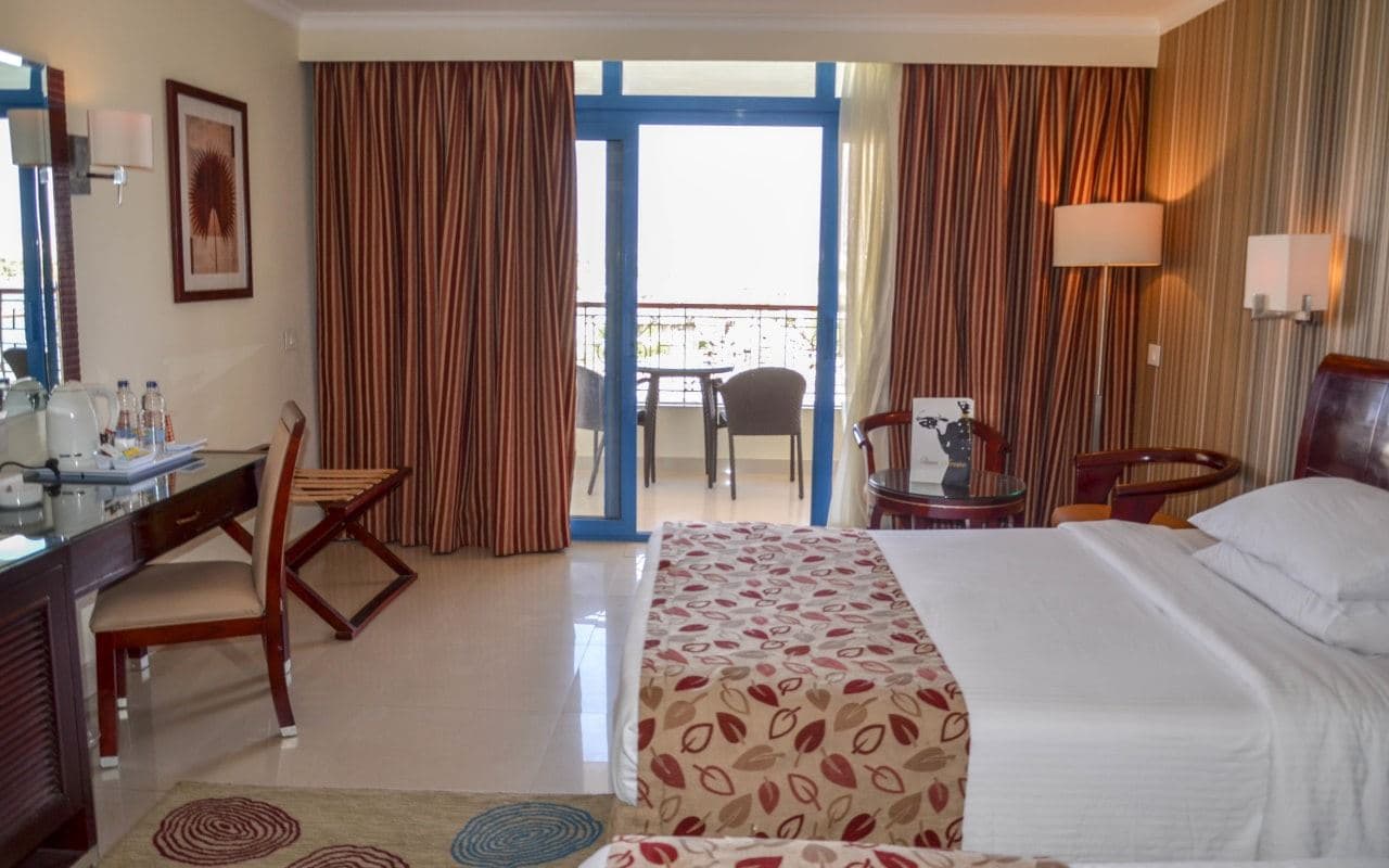rooms-deluxe-sea-view