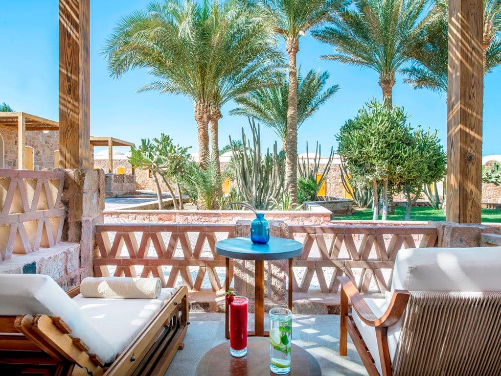 rooms-premium-room-garden-view