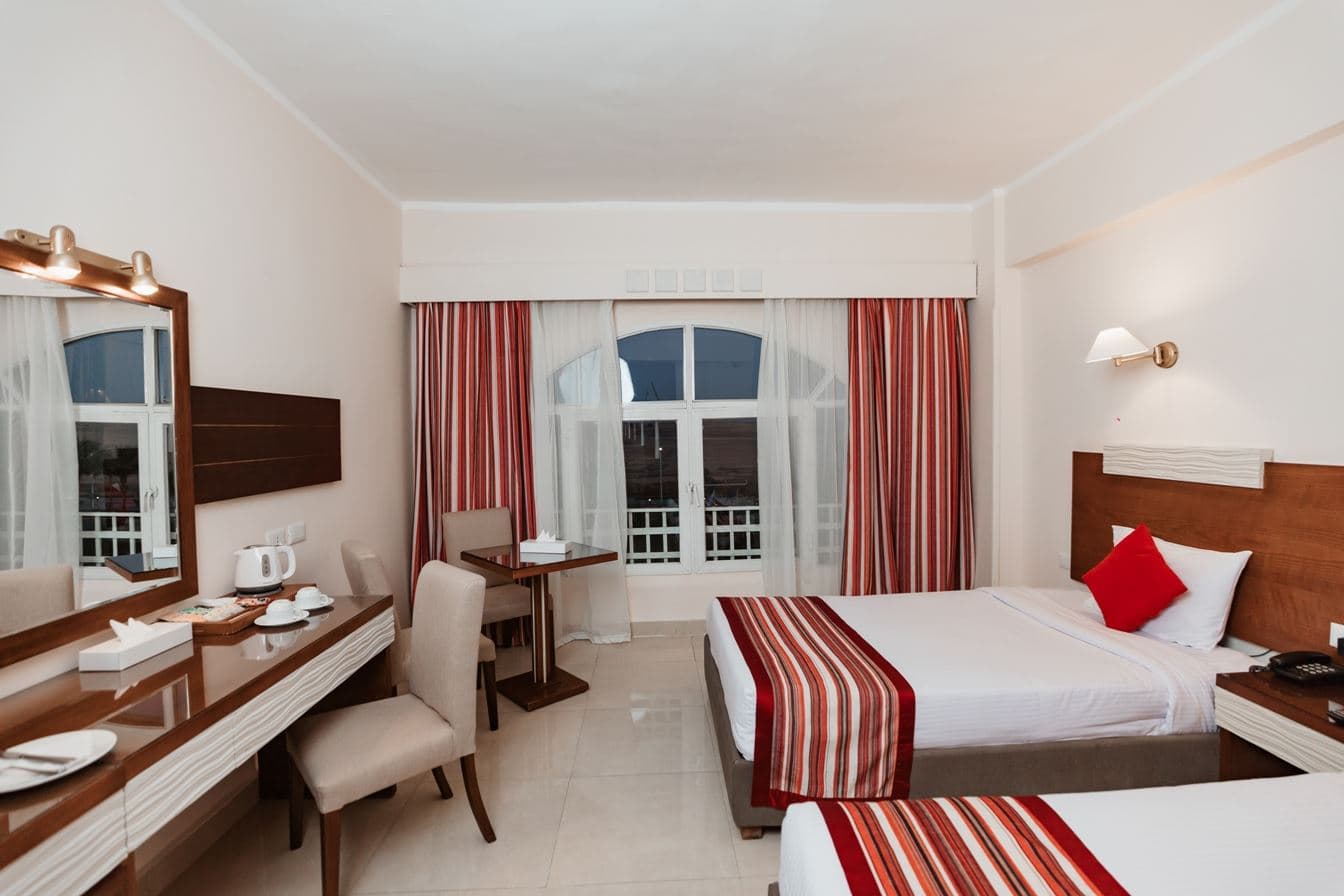 rooms-economy-room