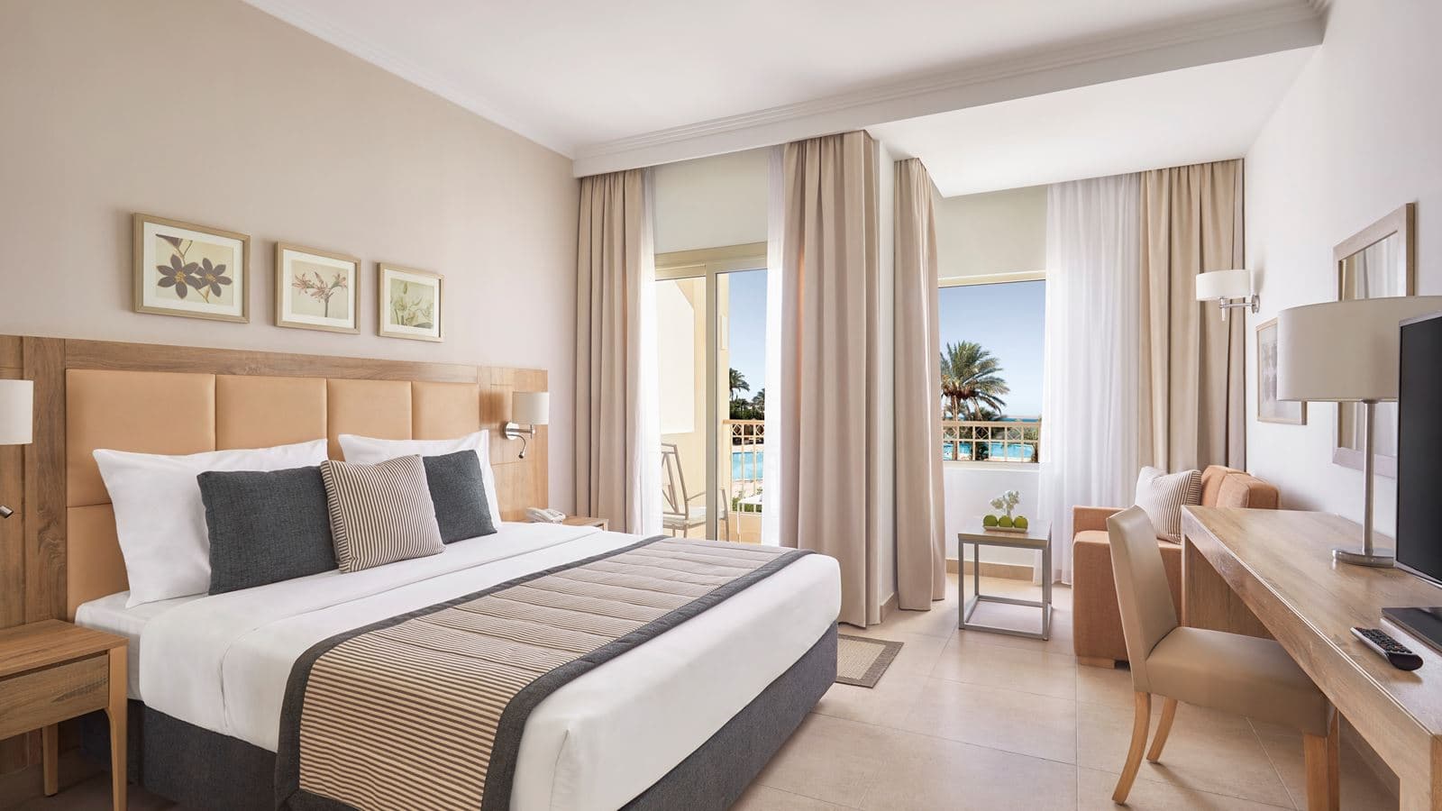 rooms-superior-room