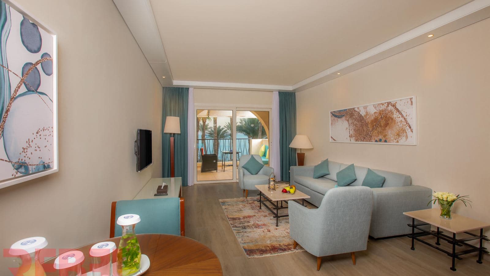 rooms-sea-front-one-bedroom-suite--lounge-access