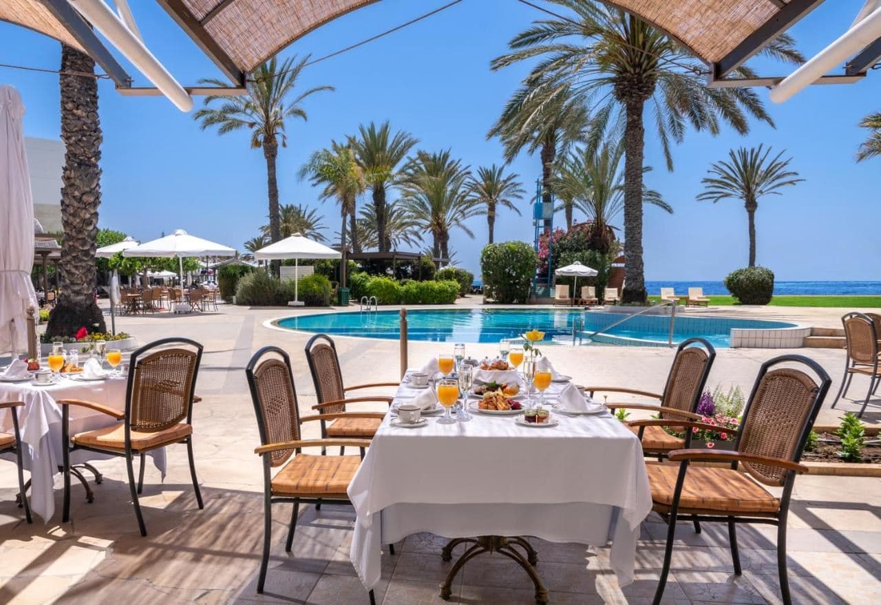 restaurants-palm-tree-grill