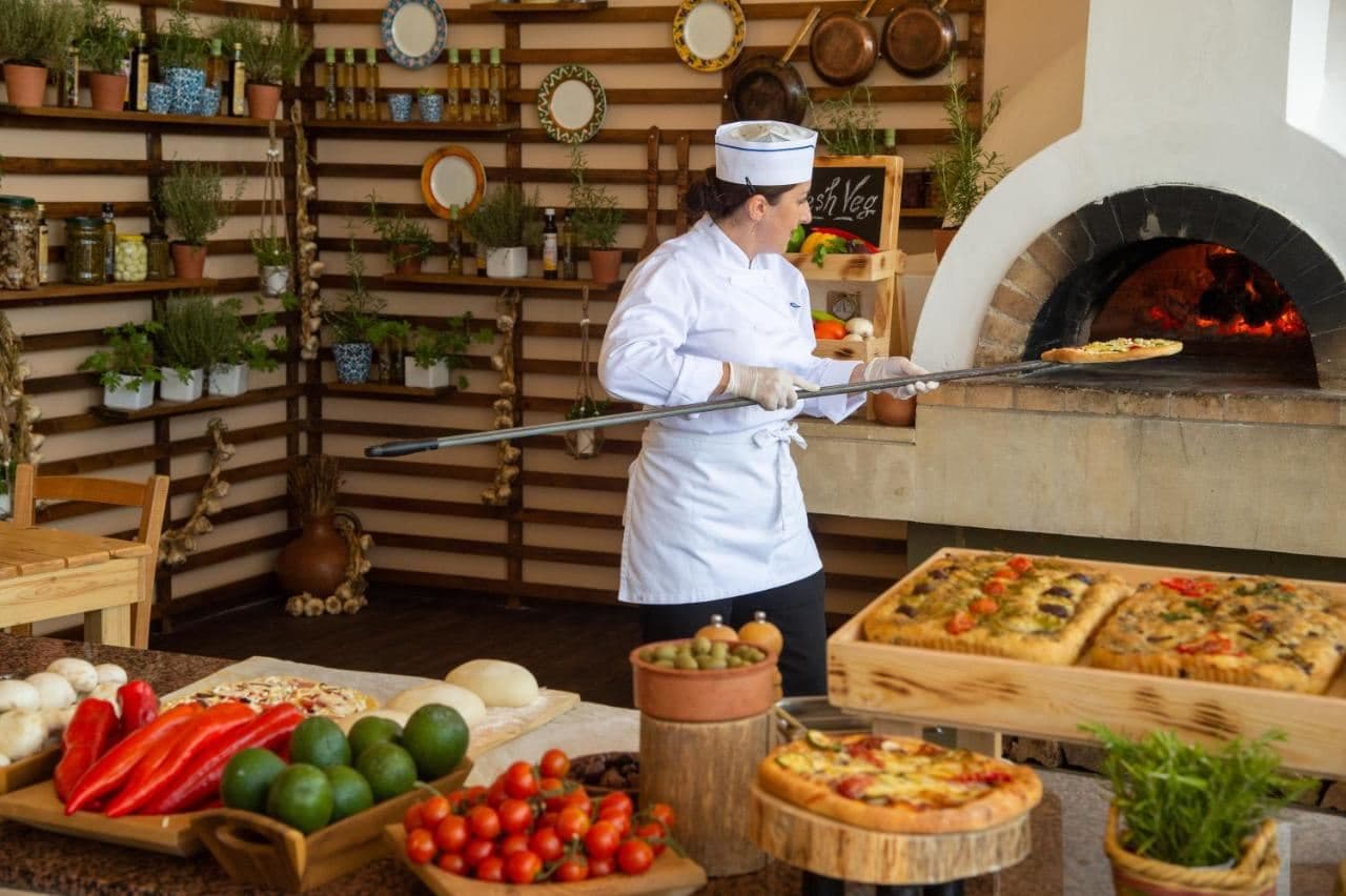 restaurants-adonis-mediterranean-restaurant