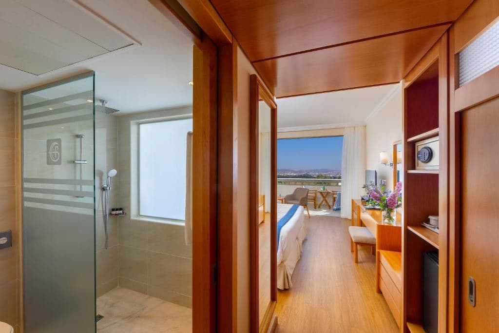 rooms-elite-room-superior-landview