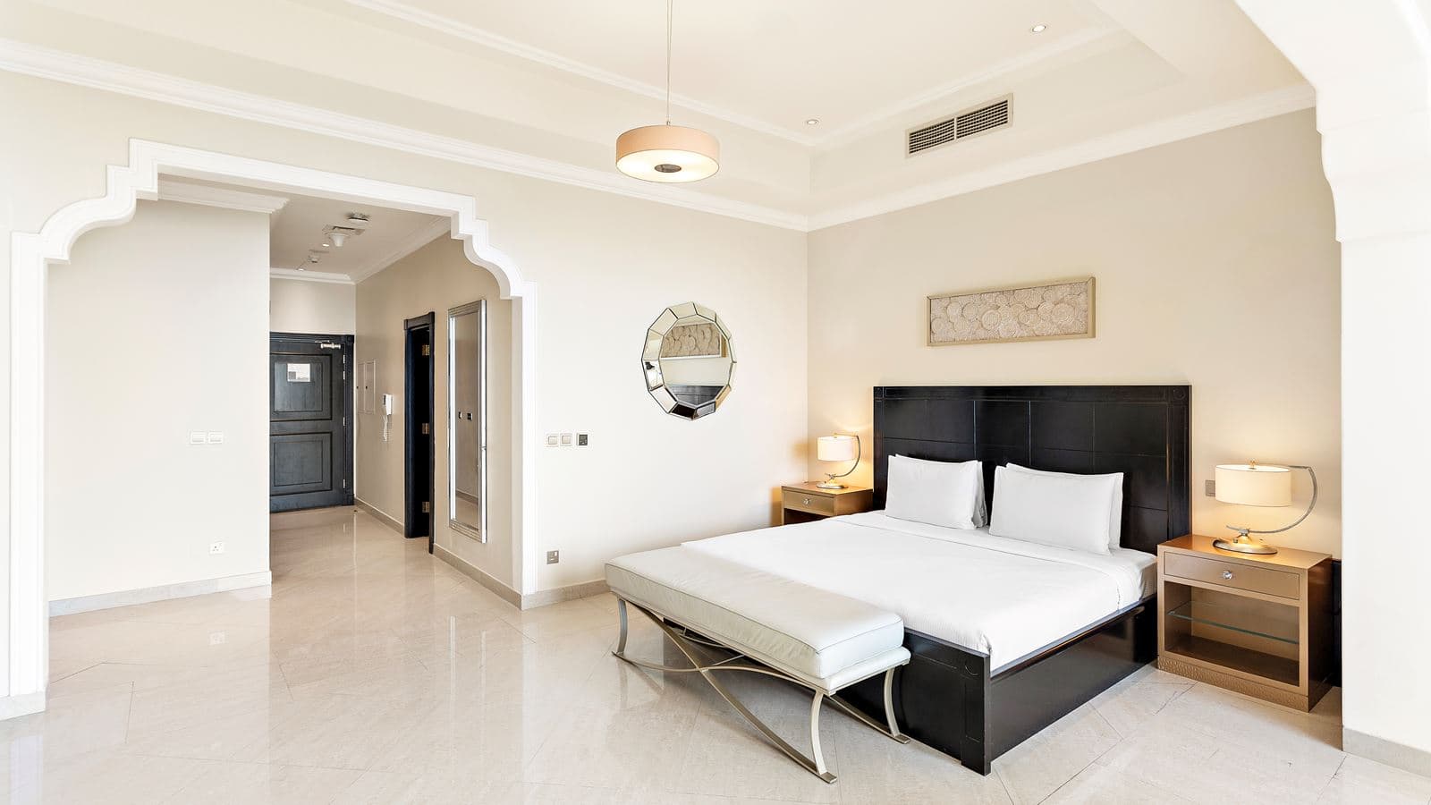 rooms-deluxe-room