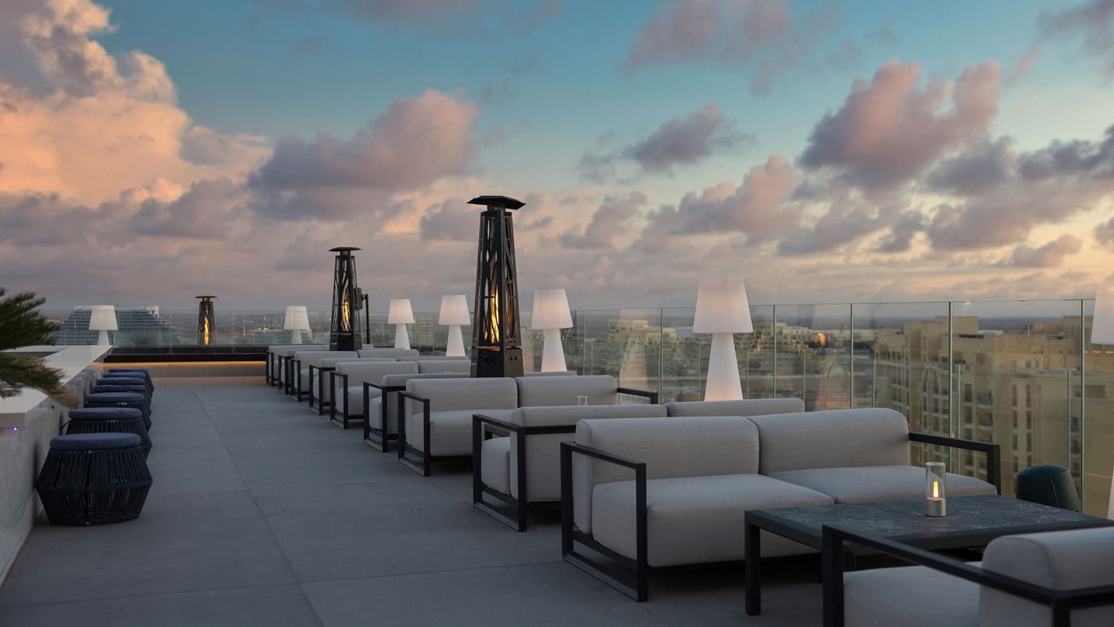 bars-neo-sky-bar