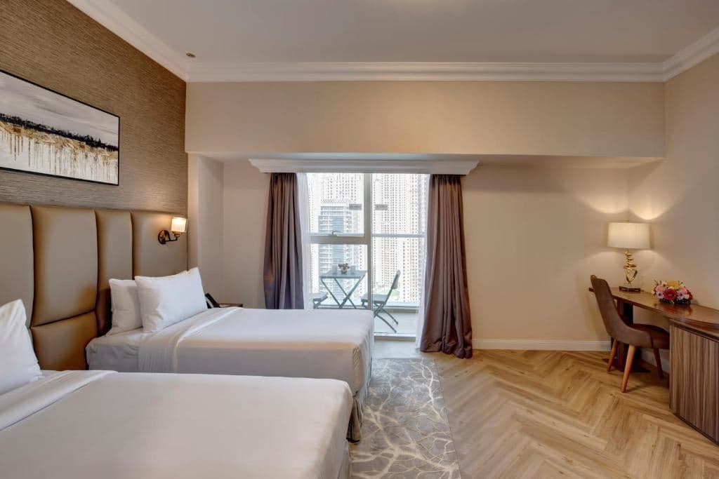 rooms-premium-2-bedroom-marina-view--balcony