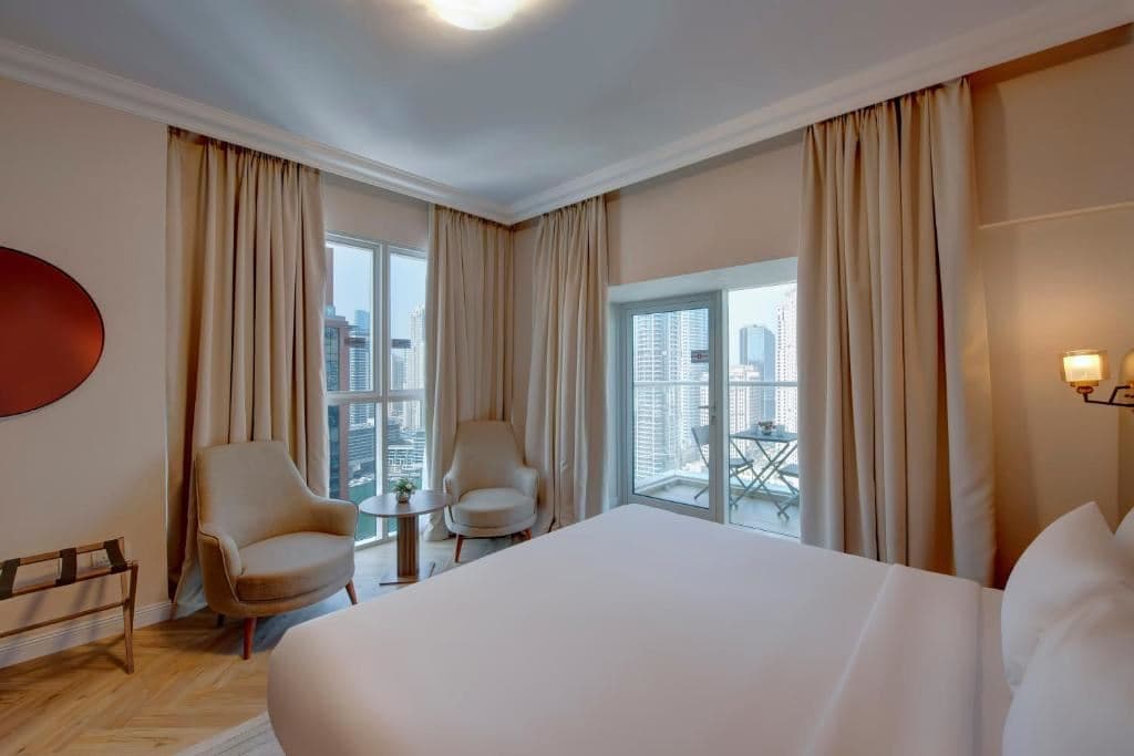 rooms-premium-2-bedroom-marina-view--balcony
