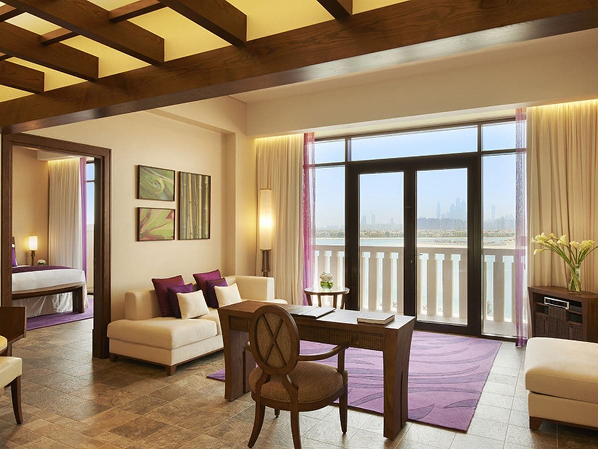 rooms-opera-suite