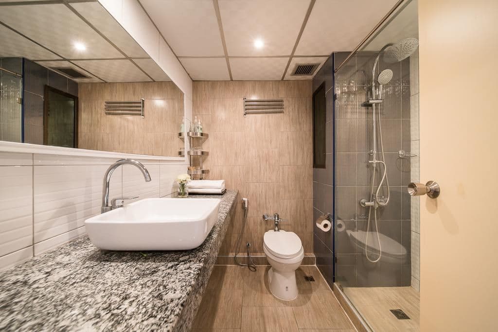 rooms-deluxe-room
