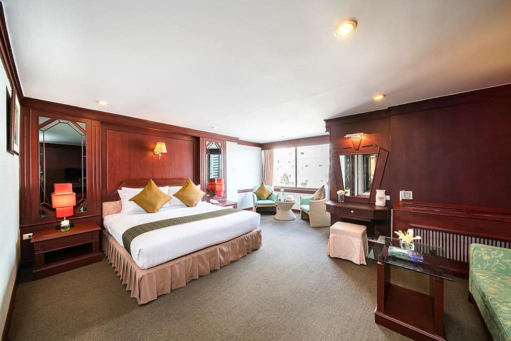 rooms-deluxe-room