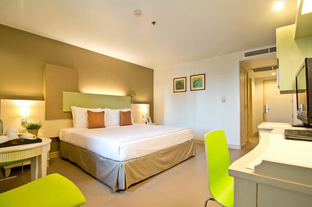 rooms-deluxe-room
