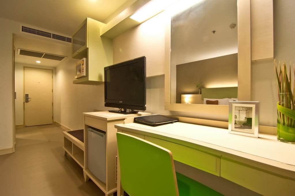 rooms-deluxe-room