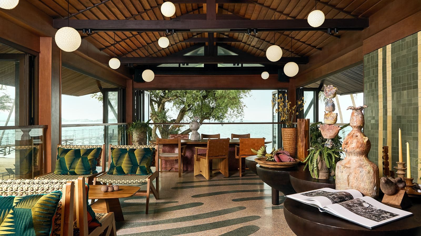 restaurants-laku-beach-club