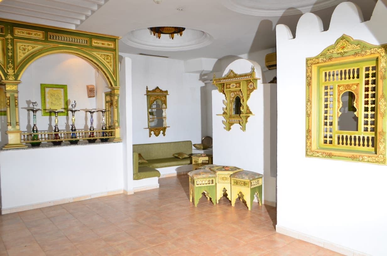 bars-moorish-cafe