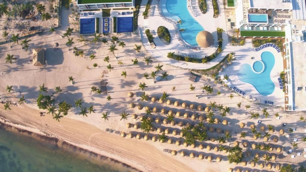 beach-main-building