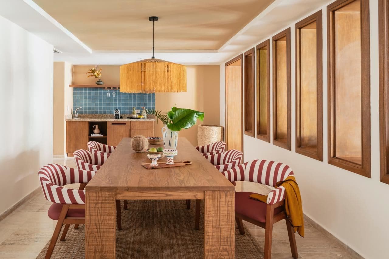 rooms-two-bedroom-master-suite-zel-swimup