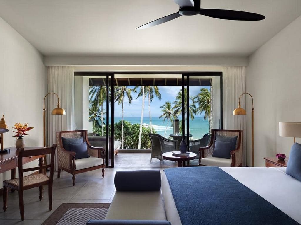 rooms-deluxe-ocean-view