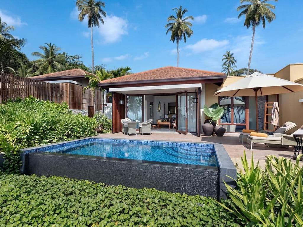 rooms-beach-pool-villa