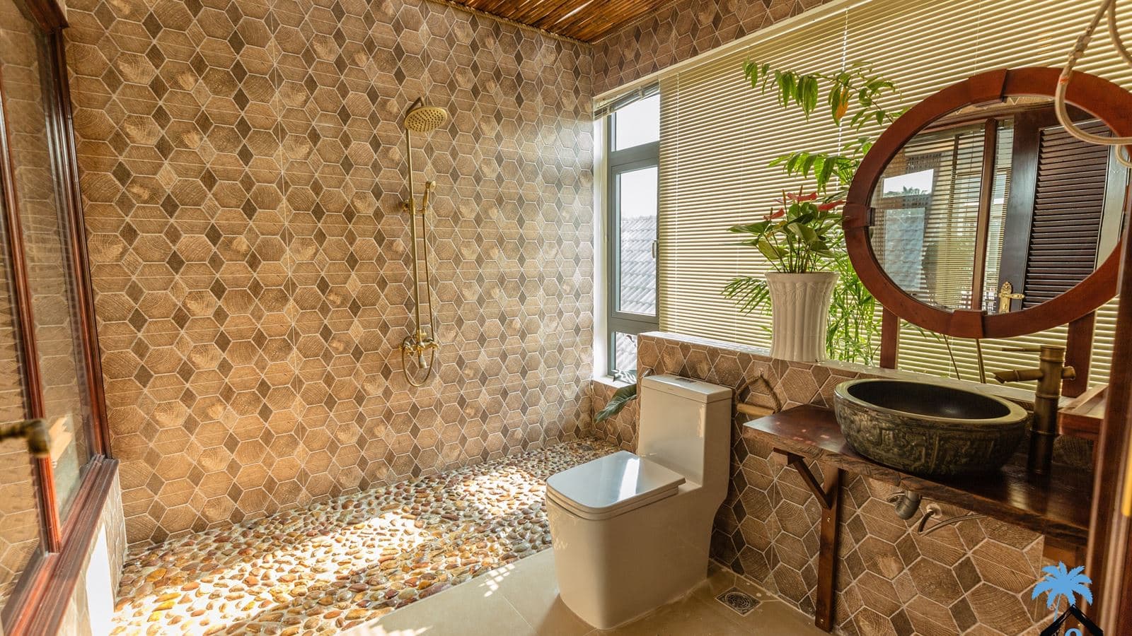 rooms-room-deluxe-double-balcony