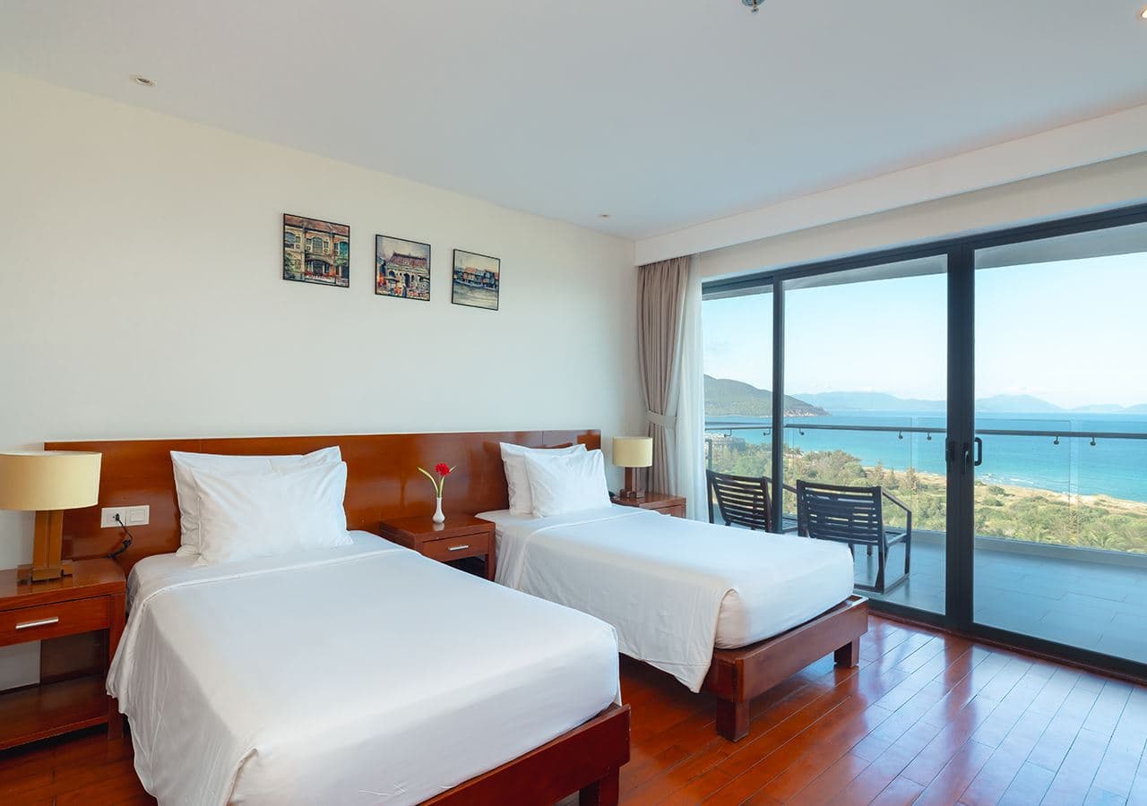 rooms-deluxe-ocean-view
