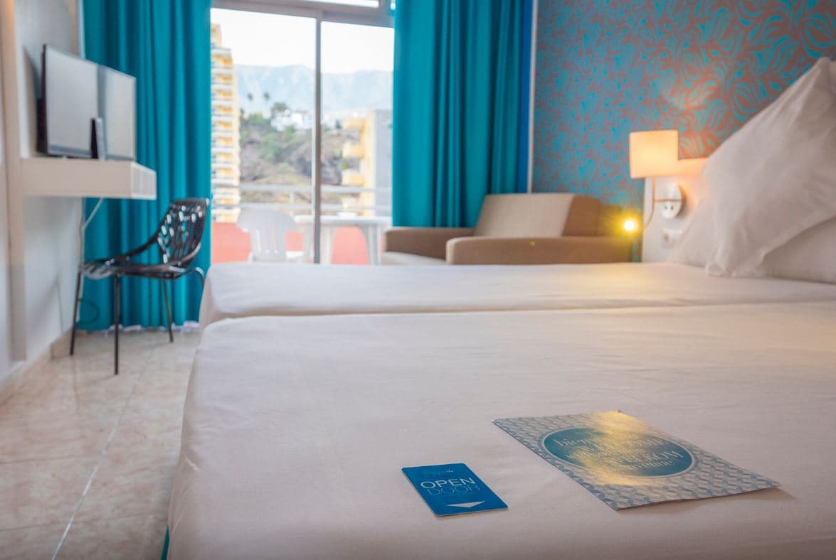 rooms-standard-room