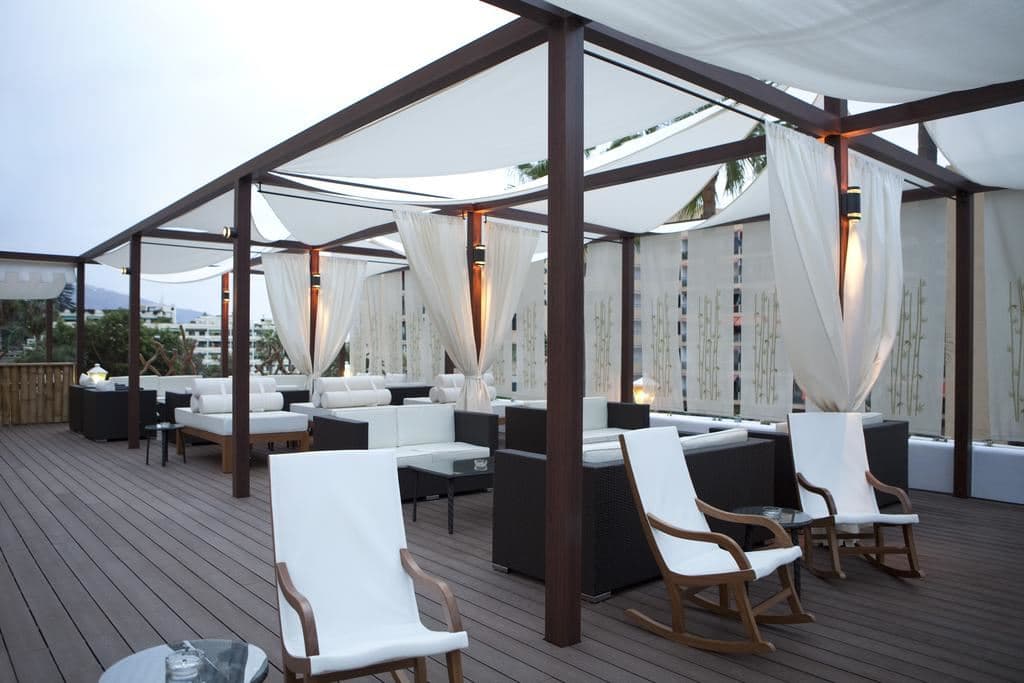 bars-main-bar