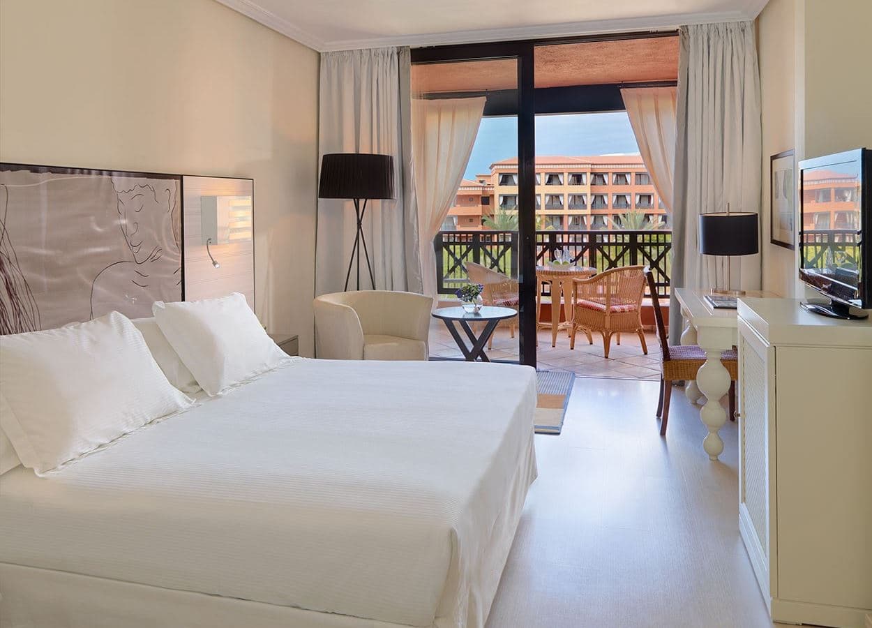 rooms-double-sea-viewpool-view