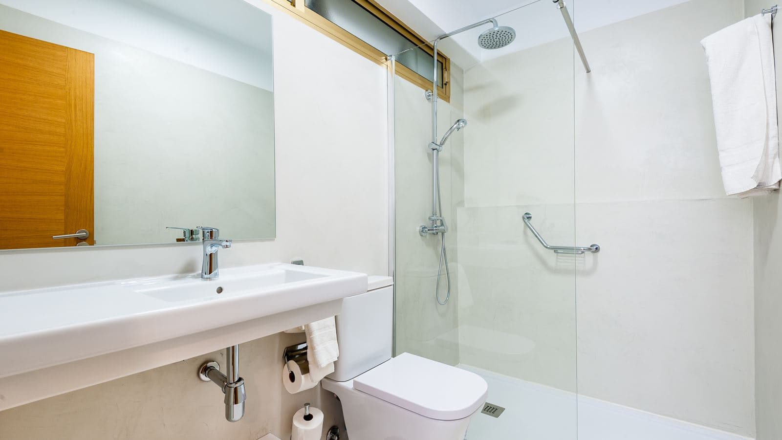 rooms-standard-room