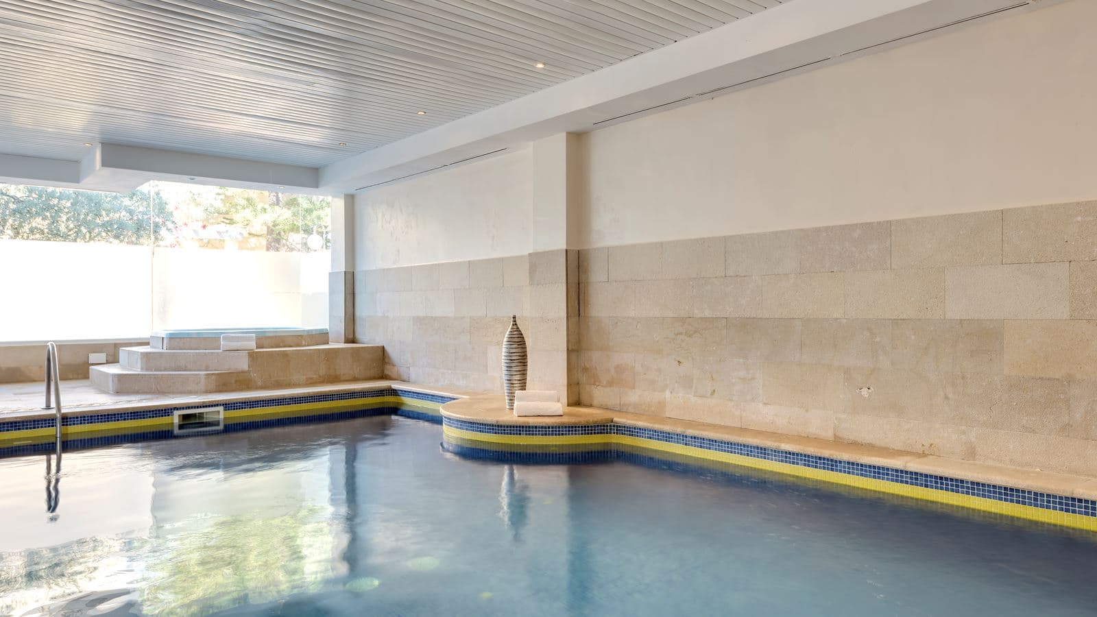 pools-indoor-pool