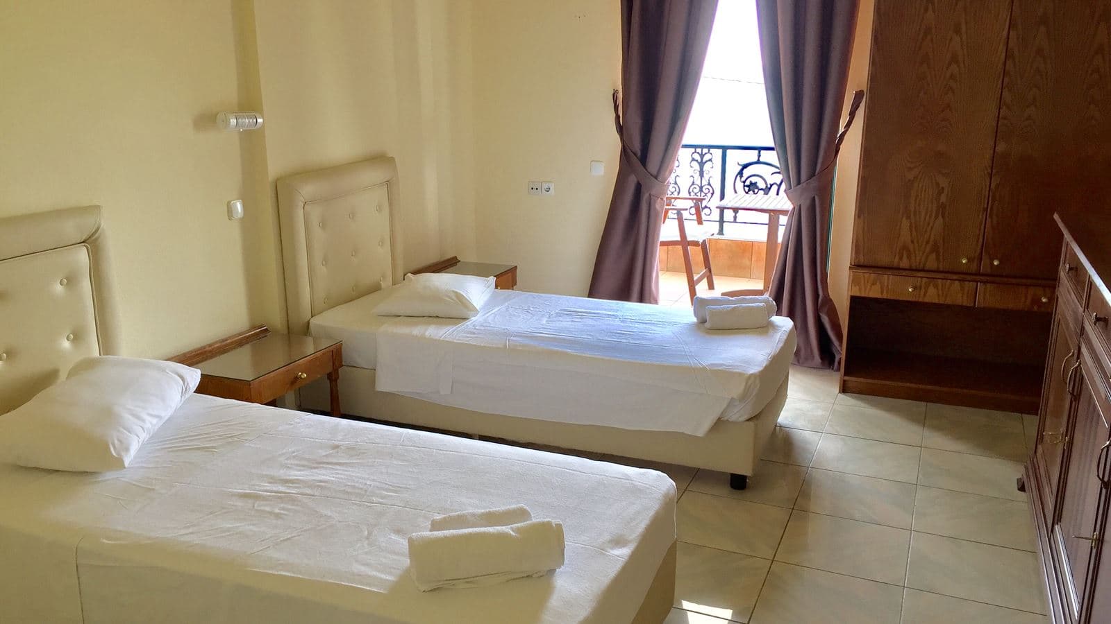 rooms-double-room